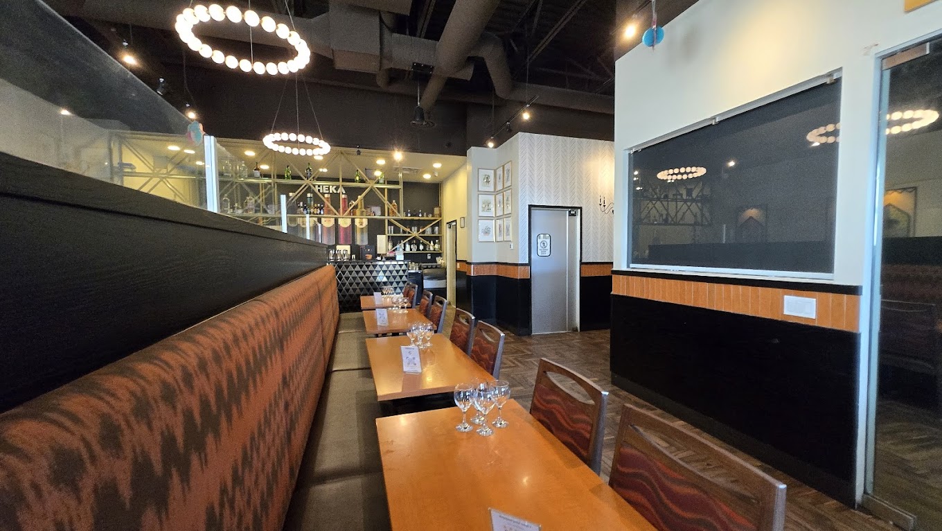 Guru India Cityscape location exterior image